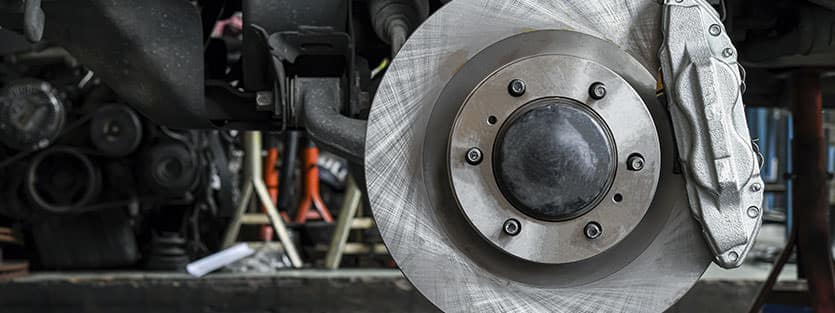 ¿Cuándo hacer el mantenimiento de los frenos de mi auto?